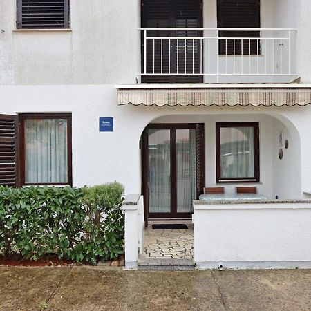 Apartments With A Parking Space Vantacici, Krk - 18476 مالينسكا المظهر الخارجي الصورة